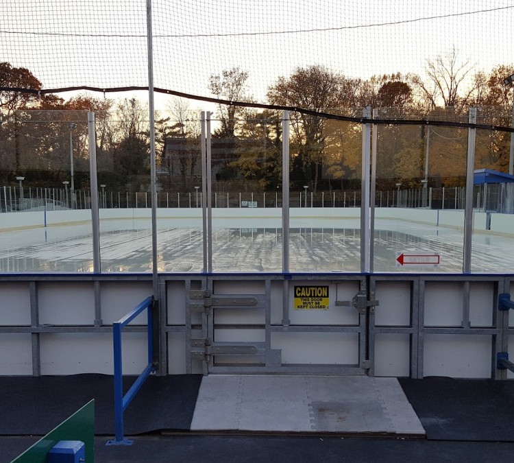 Grant Park Skating Rink (Hewlett,&nbspNY)